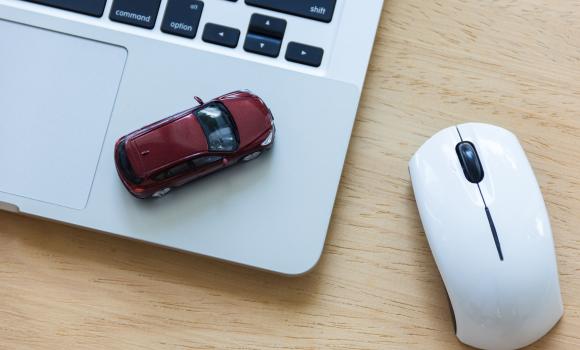 Poradnik kupującego – jak kupić używane auto w Internecie?