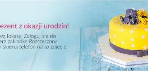 żółty tort urodzinowy