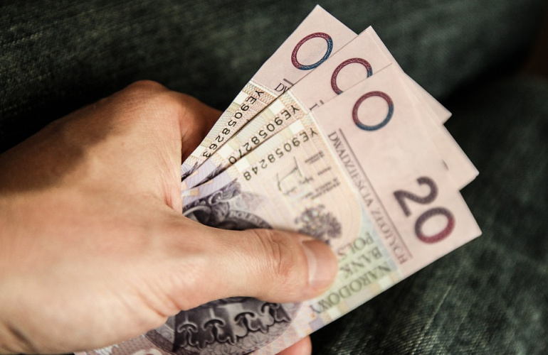 najtańsza polisa zdrowotna