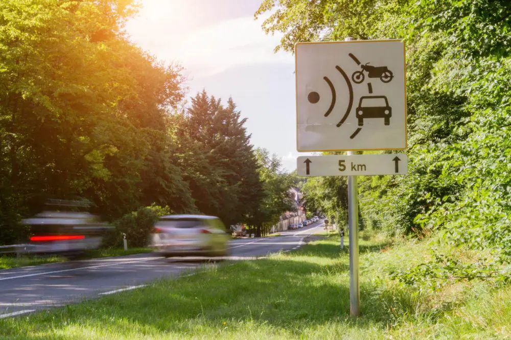 Ile wystawiono mandatów w zeszłym roku?