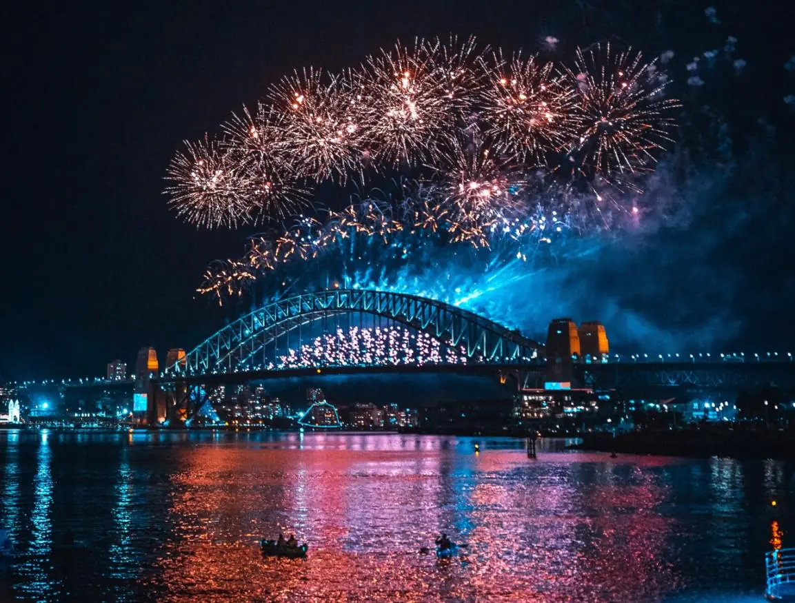 Fajerwerki nad miastem