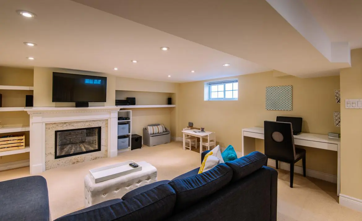 mieszkanie w sutenerze