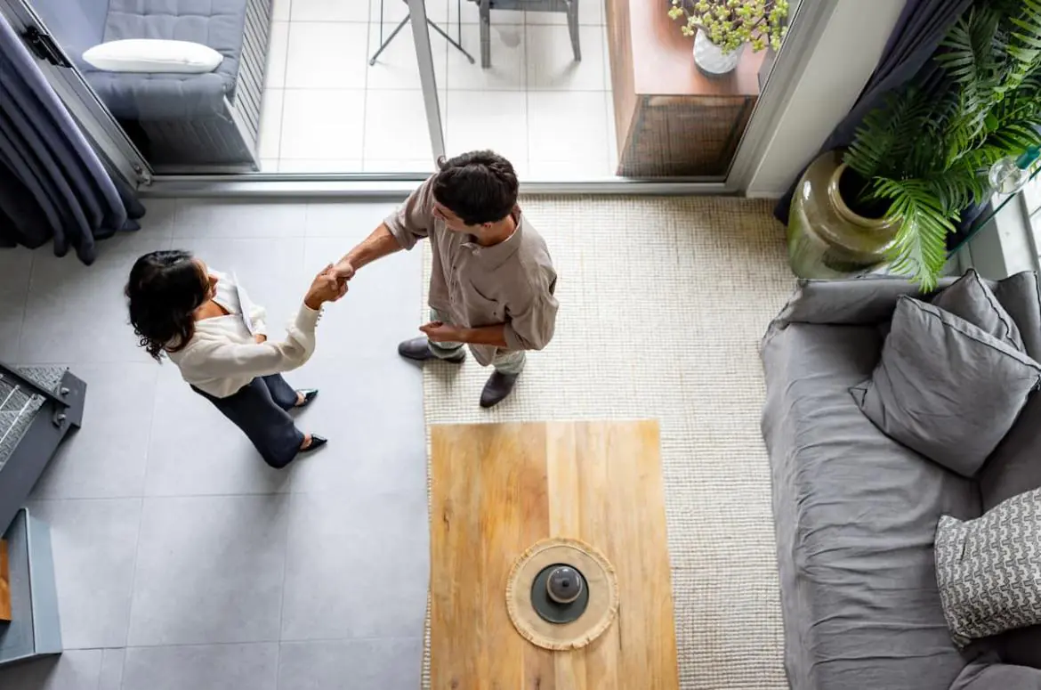 osoby wynajmujące mieszkanie