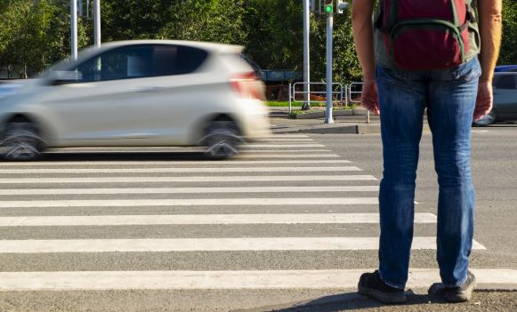 Więcej wypadków na przejściach dla pieszych aż w dziesięciu województwach!