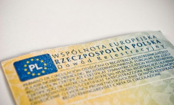 Dowód rejestracyjny Polski, pierwsza strona