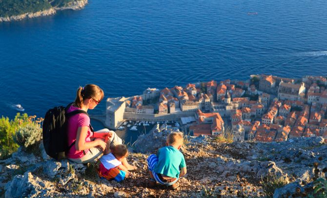 Jak przygotować się do wyjazdu do Chorwacji z dziećmi?