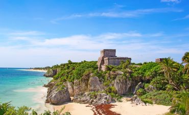 widok na ruiny Majów w Tulum