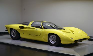 Samochód Alfa Romeo 33/2 Coupé Speciale