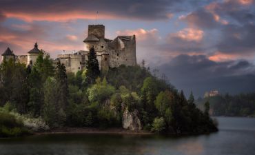 widok na zamek Dunajec w Niedzicy