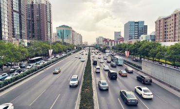 czerwone tablice rejestracyjne