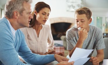 rodzina sprawdza liczbę punktow karnych