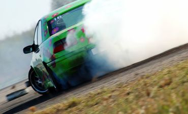 Samochód z napędem RWD