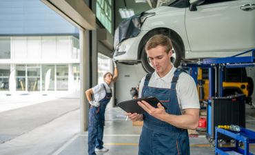 mechanik orzeka szkodę całkowitą pojazdu