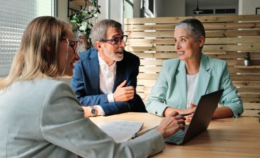 para kupuje ubezpieczenie na VIN