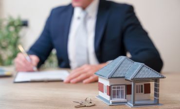 Makieta domu na biurku