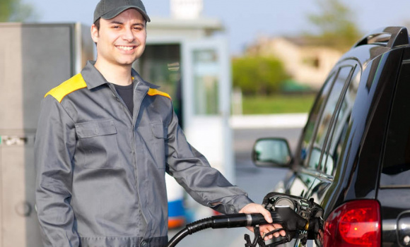 Jak rodzaj paliwa wpływa na cenę ubezpieczenia OC?