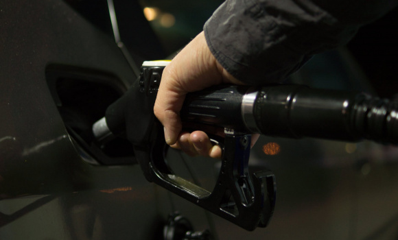 Karta paliwowa – co to jest i jakie korzyści daje?