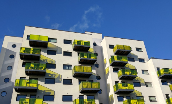 Ubezpieczenie mieszkania w bloku - co powinno zawierać?