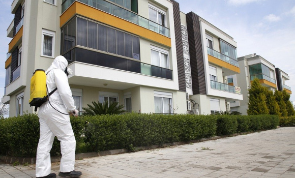 Gdzie tanieją i drożeją mieszkania w czasie pandemii? Porównaliśmy ceny z 2020 roku