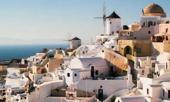 Grecja a koronawirus. Czy można lecieć na wakacje do Grecji?