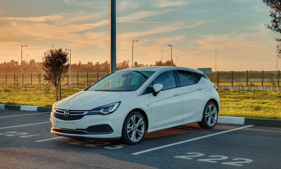 Opel Astra najczęściej serwisowanym modelem w polskich warsztatach w 2021 r.