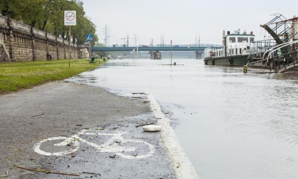 Podtopienia w Polsce 2024 - jak ubezpieczyć dom od zalania i powodzi?
