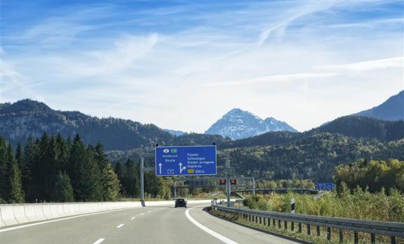 Polskie drogi jednymi z najbezpieczniejszych w Europie? To zależy, jak spojrzeć na statystyki