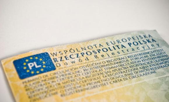 Dowód rejestracyjny Polski, pierwsza strona